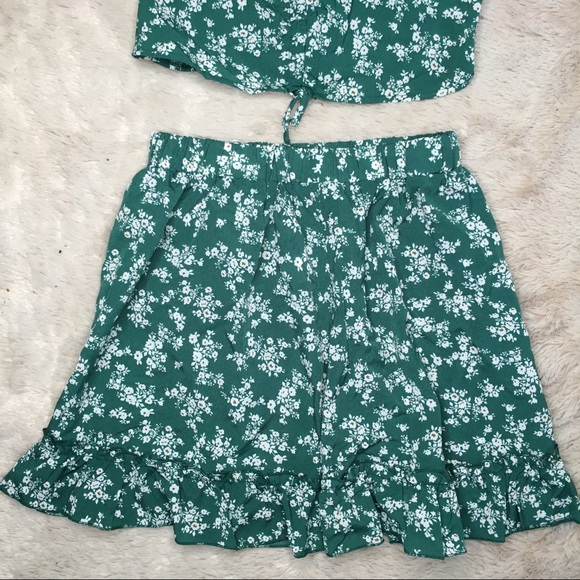 Shein Top and Bottom skirt floral Green Size small - Picture 3 of 13
